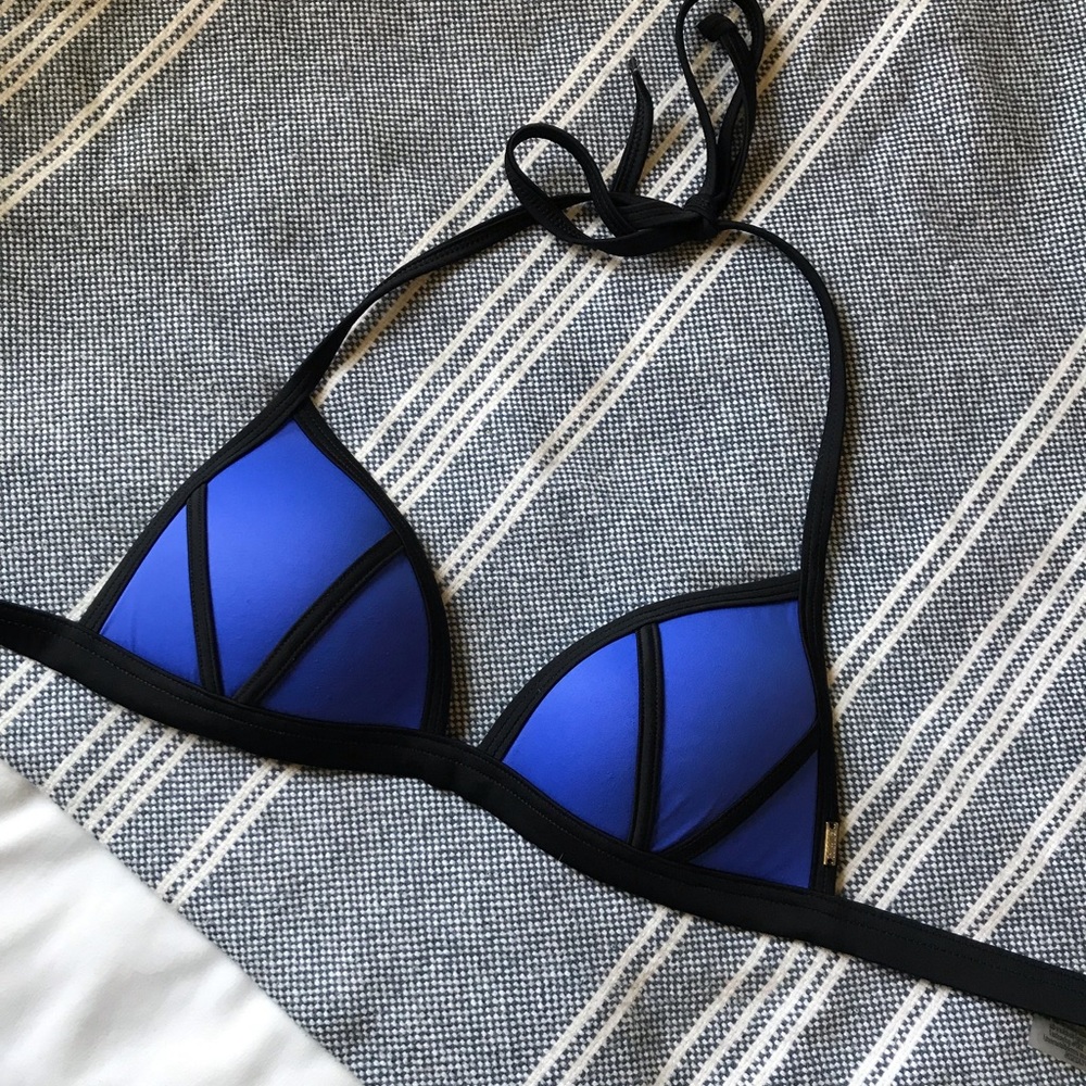 Bikini top